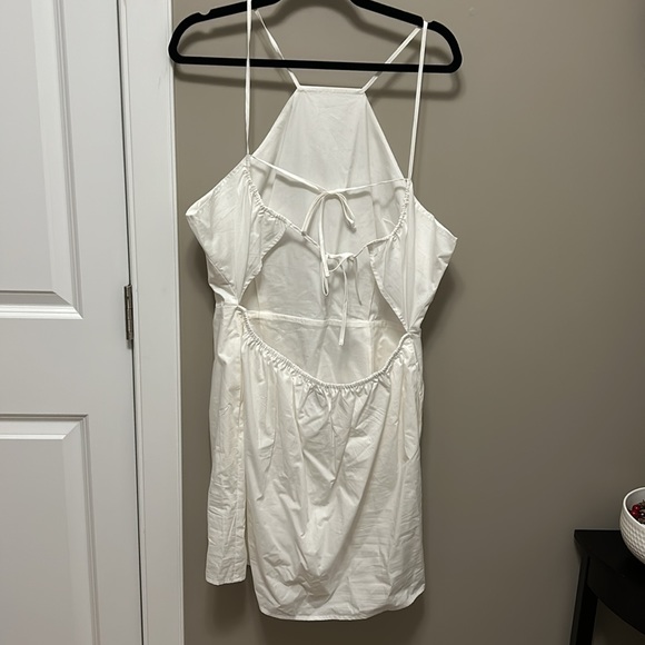 Cute White Dress - Picture 2 of 3